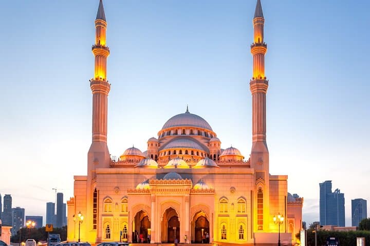 Sharjah Day Tour from Dubai: Corniche, Blue Souq & Islamic Art Museum photo 3