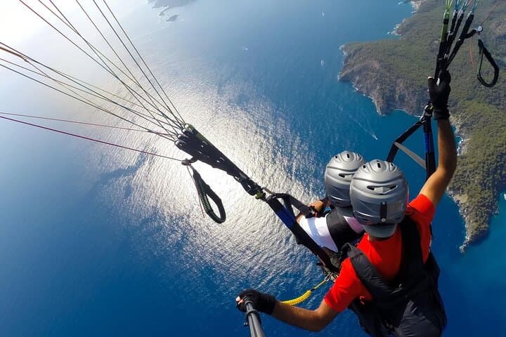 Soar over Budva: Tandem Paragliding from Bečići Beach