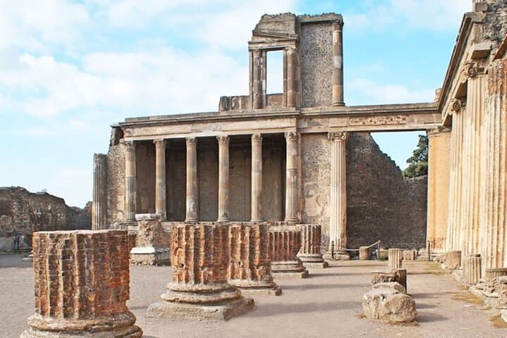 Pompeii, Herculaneum & Vesuvius: A Small-Group Day from Naples photo 4