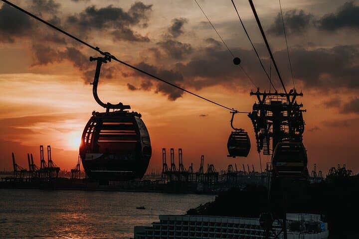 Sentosa Cable Car, SkyHelix & Adventure Cove: Full-Day Island Experience with Wings of Time photo 6