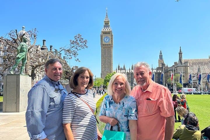 Private London Highlights Tour in a Black Cab — Westminster & Central London Driving Tour photo 4