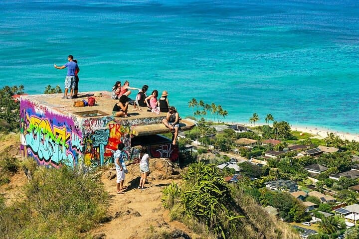 Full-Day Kailua & Lanikai Shuttle: Pillbox Hike, Beaches & Town