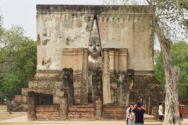 Chiang Mai to Sukhothai: 2-Day Private Tour to UNESCO Temples photo 6