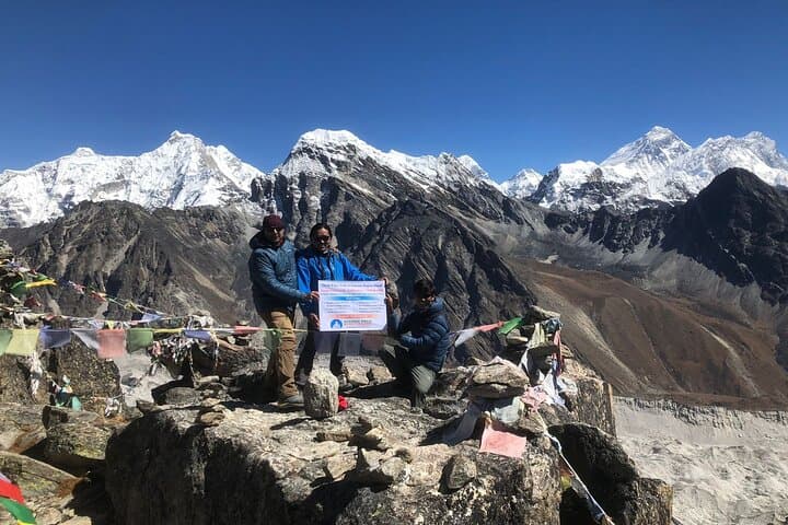 Everest Gokyo Trek: 14-Day Gokyo Lakes & Cho La Pass Private Trek from Kathmandu photo 5