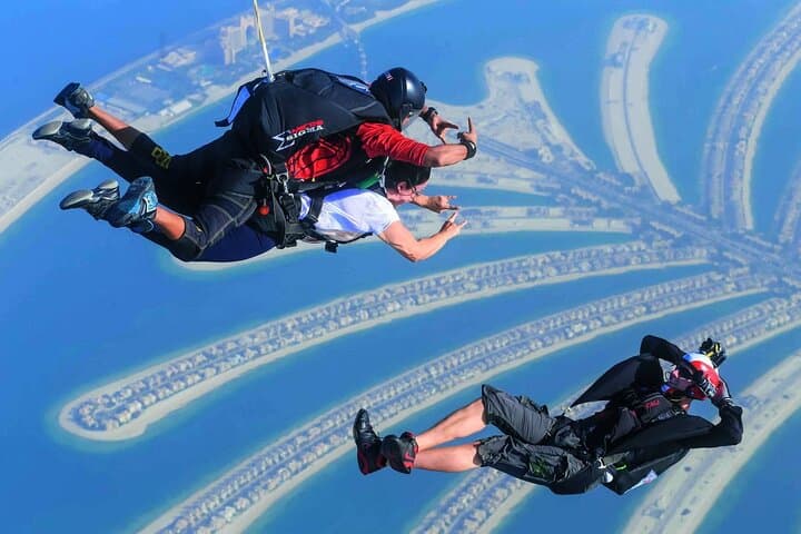 Dubai Skydiving Over Palm Jumeirah: Tandem 13,000-Foot Free-Fall