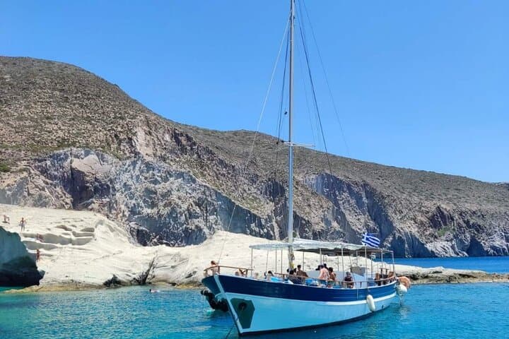 Blue Lagoon Semi-Private Day Cruise from Antiparos to Despotiko photo 6