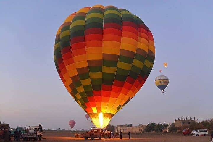 Sunrise VIP Hot Air Balloon Ride Over Luxor: Nile & West Bank from Above photo 4