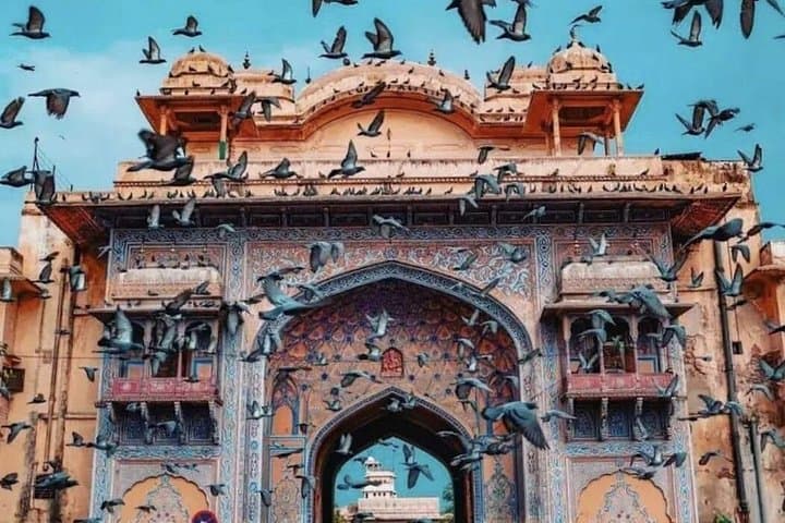 Full-Day Jaipur Sightseeing by AC Car — Amber, Hawa Mahal & City Palace photo 1