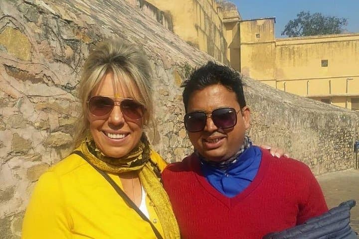 Full-Day Jaipur Sightseeing by AC Car — Amber, Hawa Mahal & City Palace photo 4