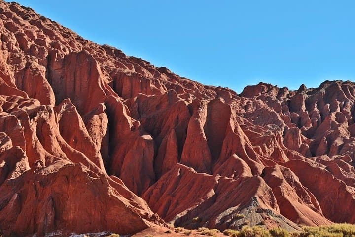 Rainbow Valley & Petroglyphs: Private Geological and Cultural Tour from San Pedro de Atacama photo 1