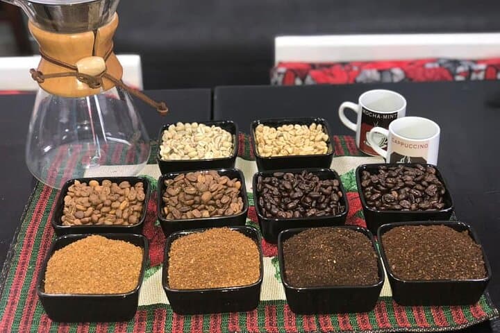 Roatán Rum, Chocolate & West End Beach: Half-Day Tasting and Shore Excursion photo 2