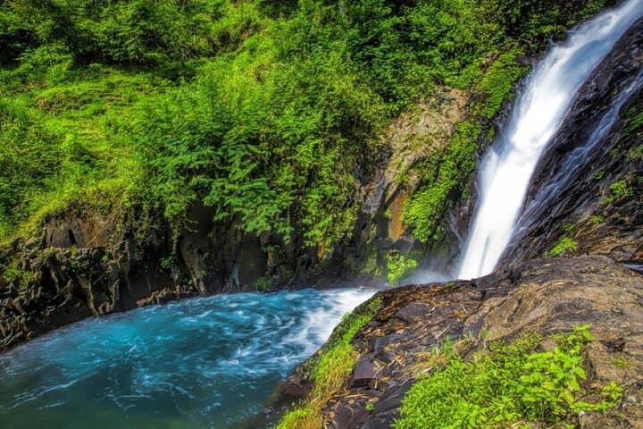 Two-Day Private Bali Tour: Dolphins, Waterfalls, Temples & Rice Terraces photo 3