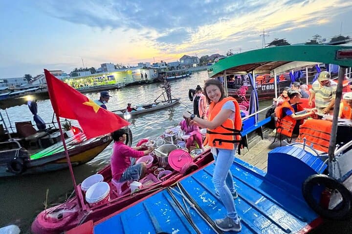 Explore Cai Rang Floating Market: 2-Day Mekong Delta Boat Adventure from Ho Chi Minh