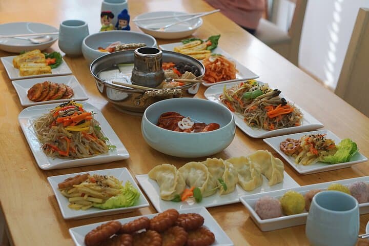 Seoul K-Food Cooking Class: Make Japchae, Mandu, Tteokbokki & Fishcake