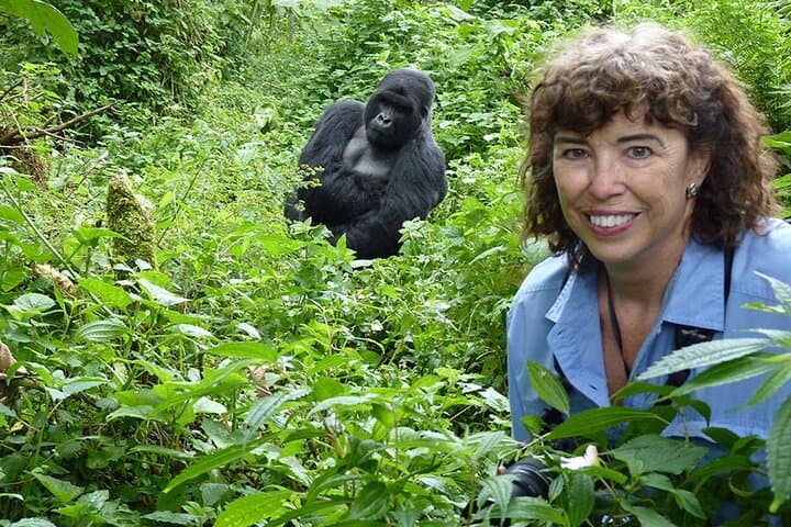 2-Day Private Gorilla Trek Safari in Bwindi (via Kigali)