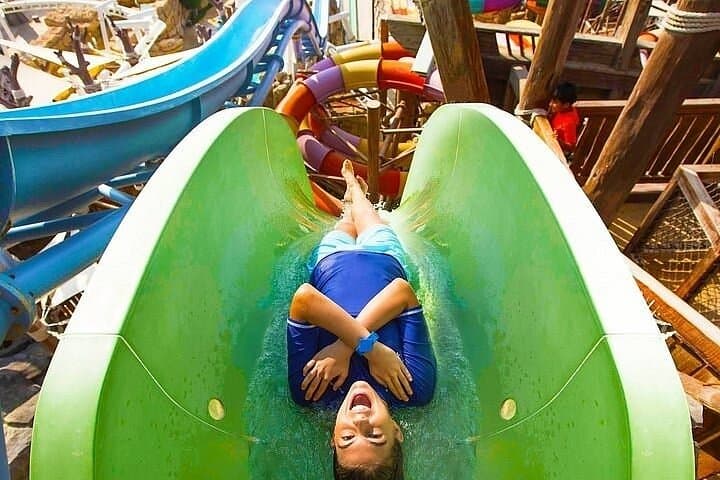 Yas Waterworld Abu Dhabi Ticket — Pearl-Diving Themed Waterpark with 40+ Rides photo 3