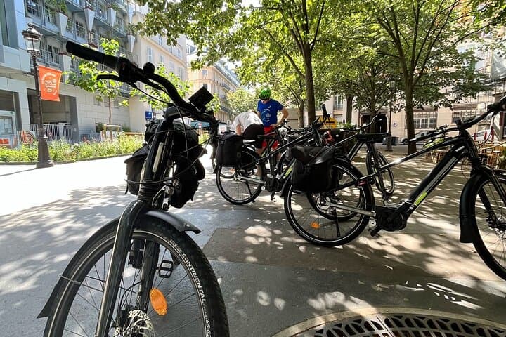 Paris Electric Bike Rental — Day Trips to Versailles & Normandy photo 4