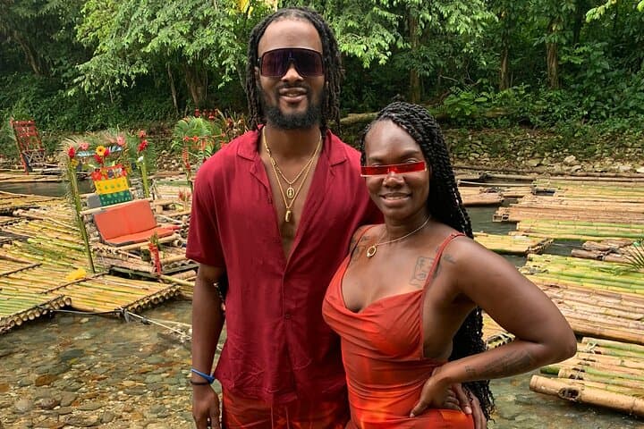 Montego Bay Bamboo Rafting & Margaritaville Hip Strip Combo: Rafting, Limestone Foot Massage and Bar Visit photo 4