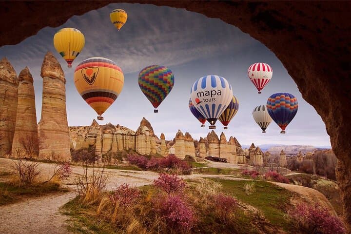 Sunrise Hot Air Balloon Over Cappadocia’s Fairy Chimneys: What to Expect photo 4