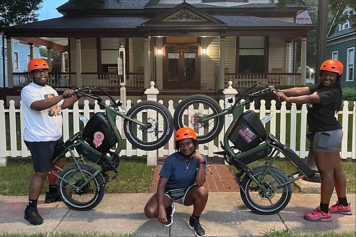 Self-Guided Downtown Dallas E‑Bike Tour — Murals, Parks & Skyline Ride photo 5