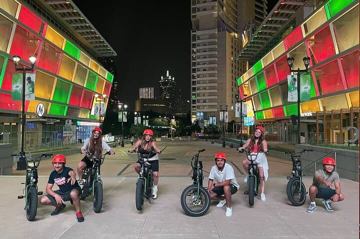 Self-Guided Downtown Dallas E‑Bike Tour — Murals, Parks & Skyline Ride