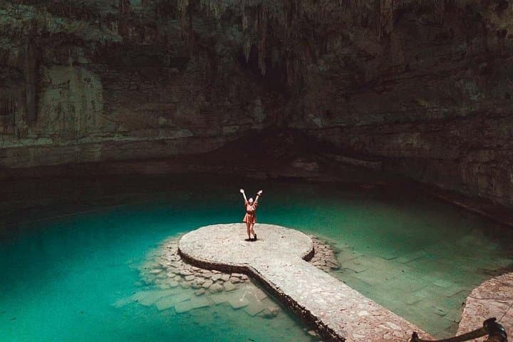 Chichen Itza & Cenotes Ik Kil and Suytun: Full-Day Ruins and Swim Tour from Cancun photo 1