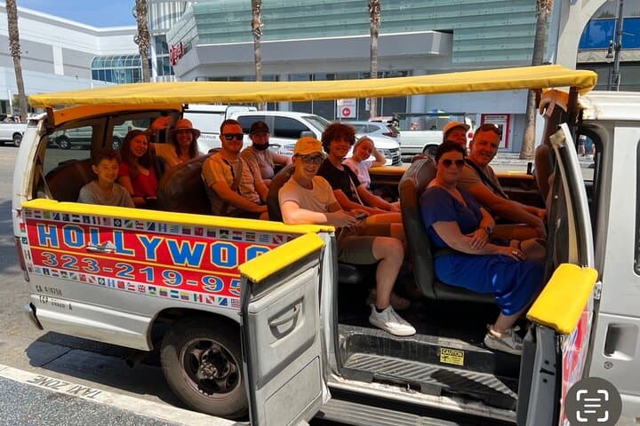 Hollywood Celebrity Homes Tour — 2-Hour Shared Tour from Hollywood Blvd photo 5