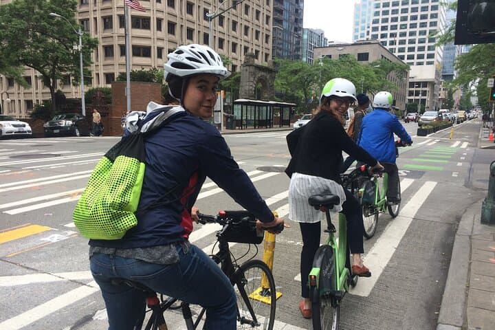 Morning Cycling Tour in Kuala Lumpur: City Hall to Petronas by Bike photo 2