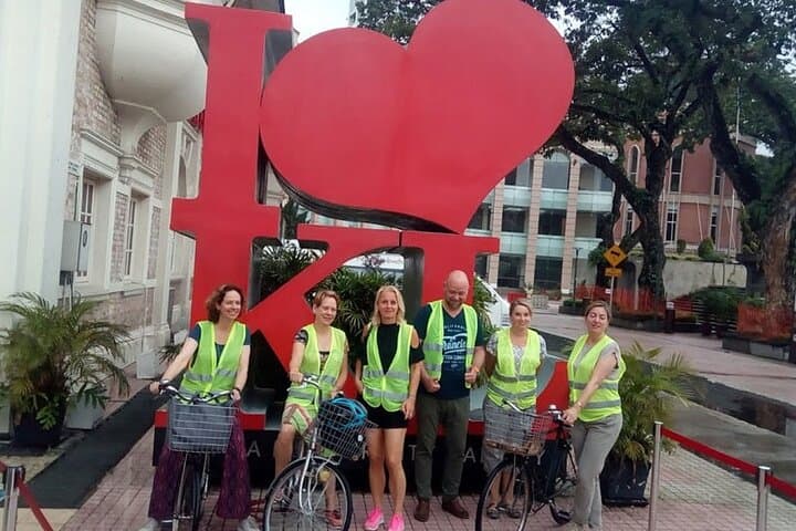 Morning Cycling Tour in Kuala Lumpur: City Hall to Petronas by Bike photo 5