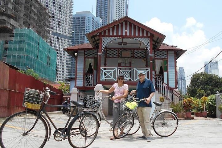 urban-bike-tour-kuala-lumpur-landmarks-hidden-alleys photo 4