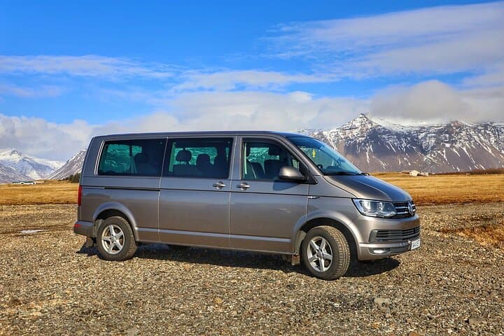 Private Golden Circle Day Tour from Reykjavík: Thingvellir, Geysir & Gullfoss photo 3