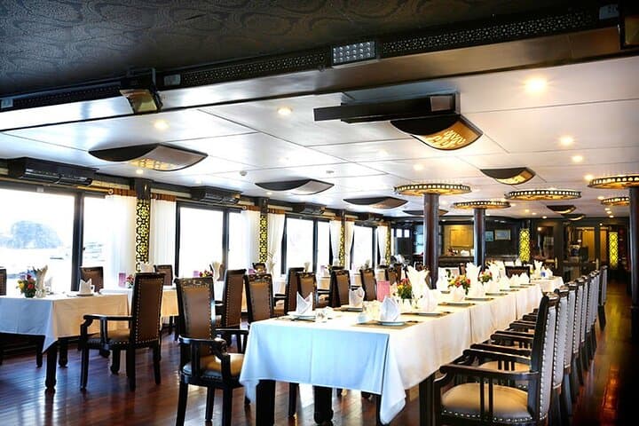 Starlight Cruise: 2-Day Seaview Cabin Experience in Ha Long Bay from Hanoi photo 4