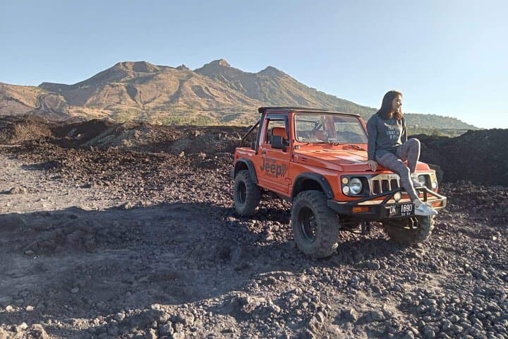 Mount Batur Sunrise Jeep Combo: Sunrise Hike, Black Lava & Hot Spring Soak