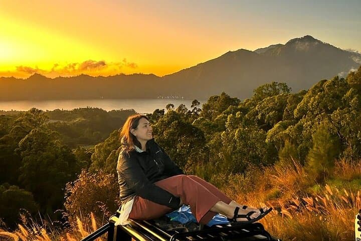 Mount Batur Sunrise Jeep Combo: Sunrise Hike, Black Lava & Hot Spring Soak photo 2