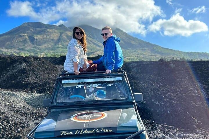 Mount Batur Sunrise Jeep Combo: Sunrise Hike, Black Lava & Hot Spring Soak photo 5