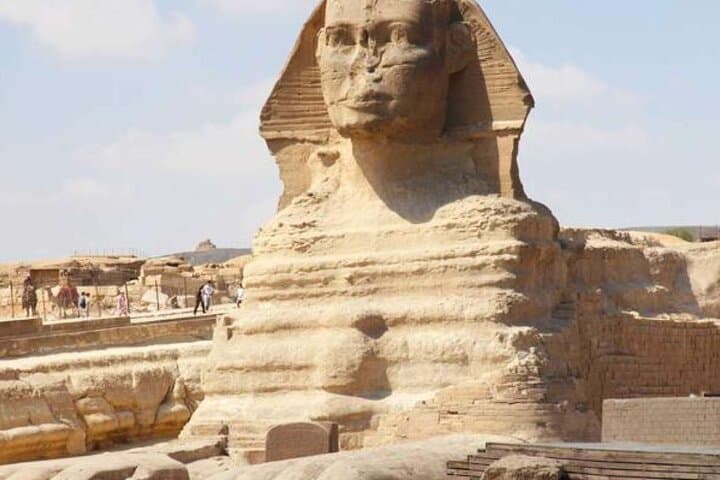 Private Tour of the Giza Pyramids & Egyptian Museum: Guided Half-Day Experience photo 2