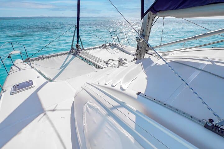 Catamaran from Cancun to Isla Mujeres: Full-Day Snorkel, Lunch & Open Bar photo 4