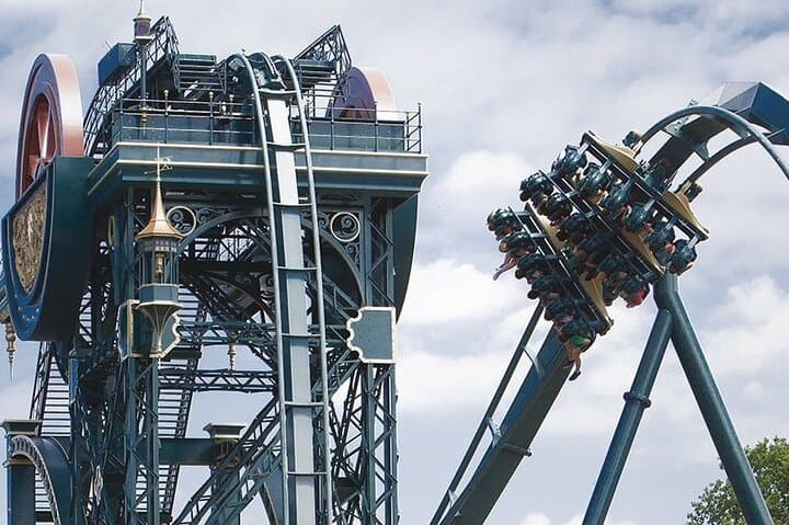 Private Day Trip to Efteling from Amsterdam — Skip-the-Line Theme Park Experience