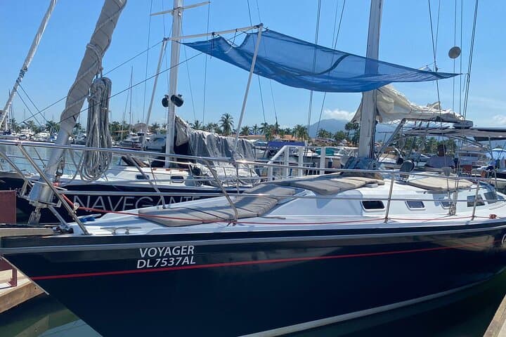 Private Sunset Sail in Puerto Vallarta Bay — 4-Hour Charter photo 2