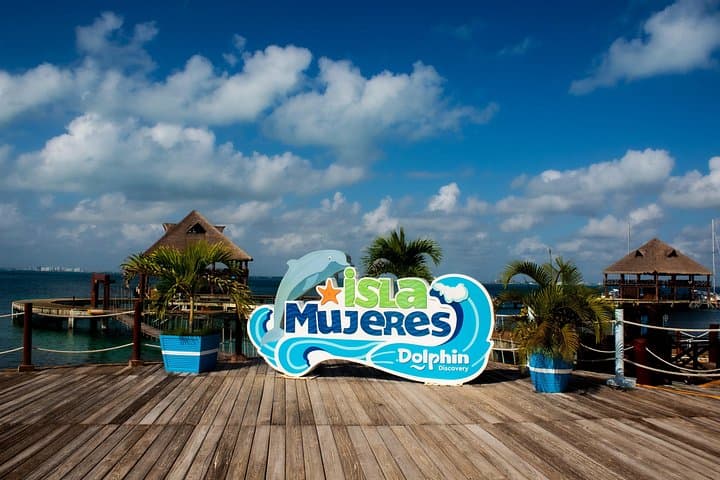 Catamaran to Isla Mujeres: Snorkel, Beach Club & Open Bar Day Trip from Cancun photo 3
