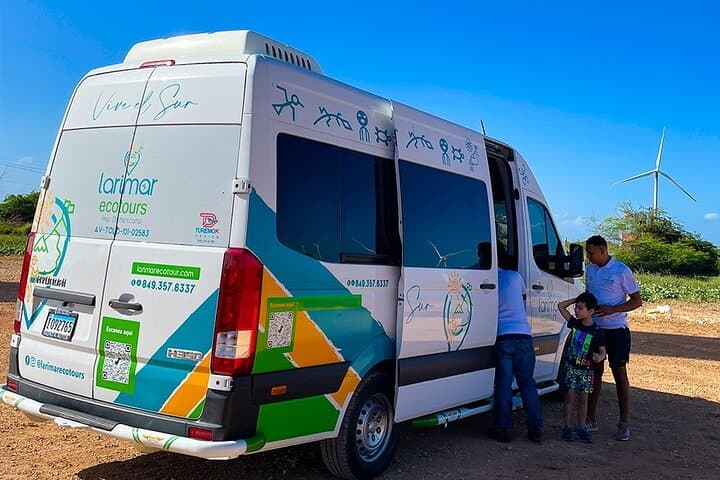 Private 2-Day Tour to Bahía de las Águilas with Eco-Lodge Stay photo 3