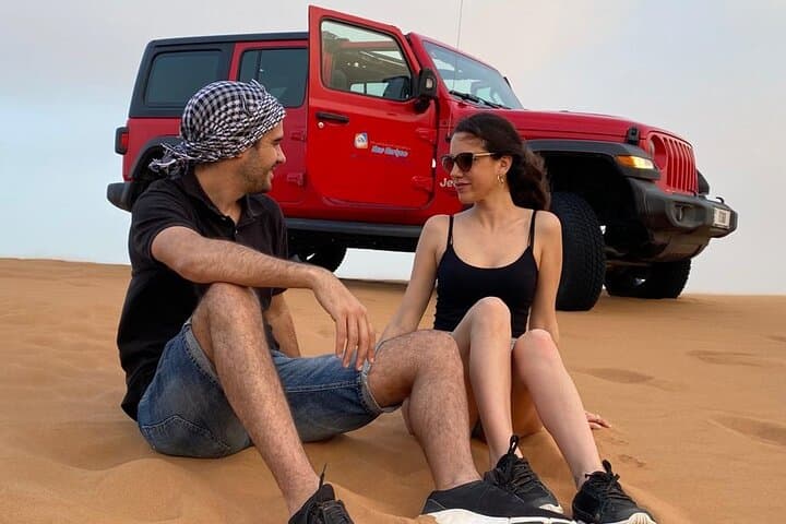 Evening Flip-Top Jeep Desert Safari in Dubai: Dune Bashing, Camel Ride & BBQ photo 5