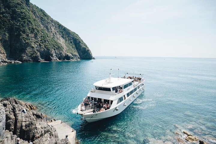 Cinque Terre Day Trip from Florence: Train, Boat & Village Highlights photo 5