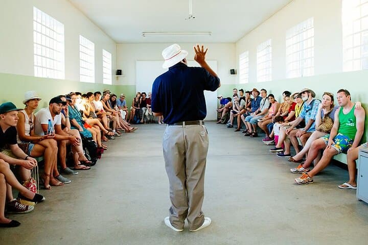 Private Robben Island & Table Mountain: Skip-the-Line Historical Tour from Cape Town