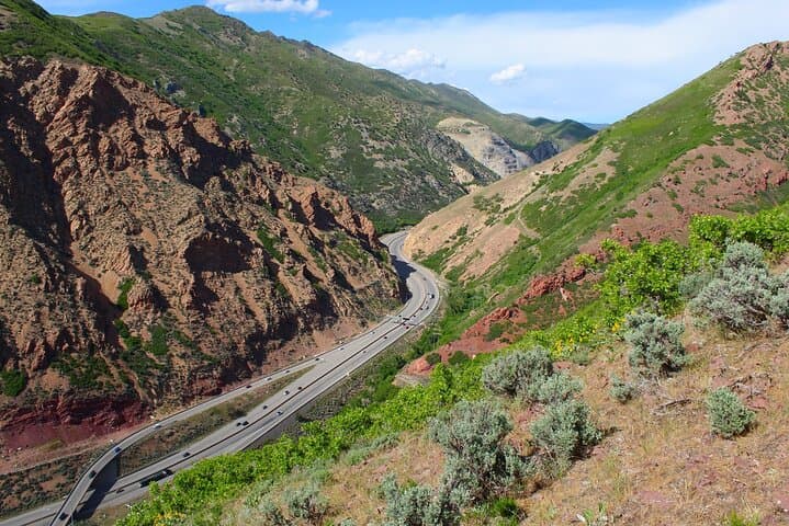 Private Wasatch Back Scenic Loop: Alpine Loop, Park City & Bridal Veil Falls Day Tour
