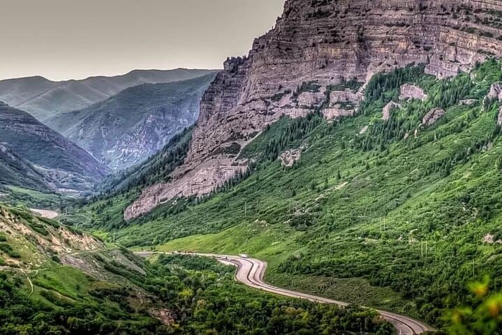 Private Wasatch Back Scenic Loop: Alpine Loop, Park City & Bridal Veil Falls Day Tour photo 4