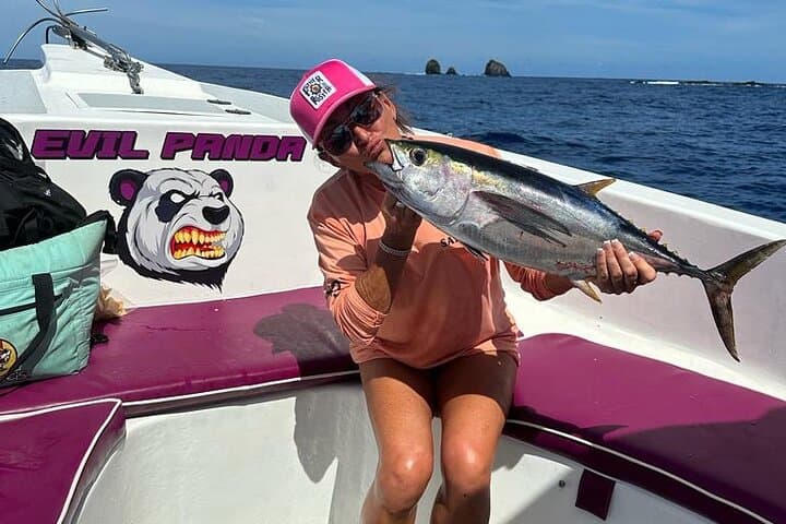 Private Deep-Sea Fishing Charter on Evil Panda — Playa Hermosa, Costa Rica photo 2