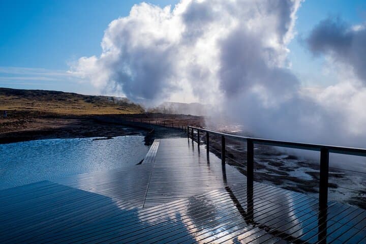 Reykjanes Peninsula Private Tour: Geothermal Fields, New Lava and Lighthouse Views photo 2