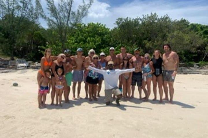 Nassau Half-Day Snorkel: Turtles, Coral Reefs & Swimming Pigs photo 5