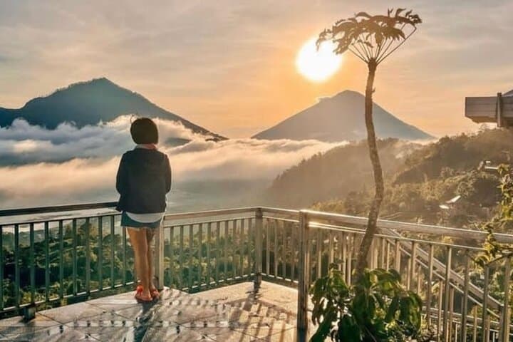 Kintamani Sunrise Jeep Tour and Cafe Experience at Mount Batur photo 2